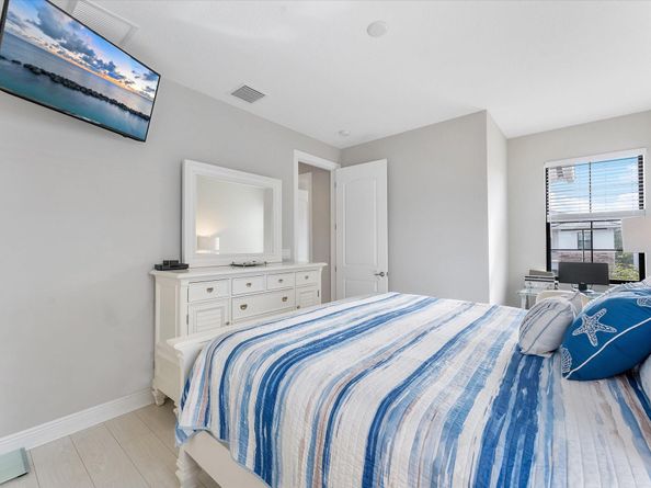 9113 NW 39th St, Coral Springs FL 33065