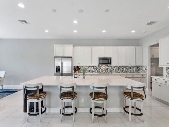 9113 NW 39th St, Coral Springs FL 33065