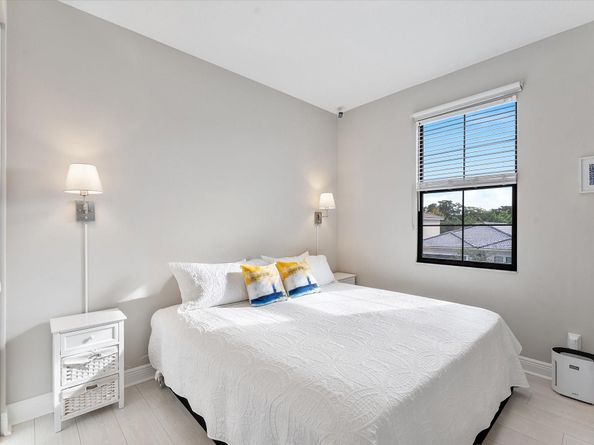 9113 NW 39th St, Coral Springs FL 33065