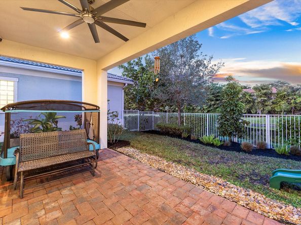 9113 NW 39th St, Coral Springs FL 33065