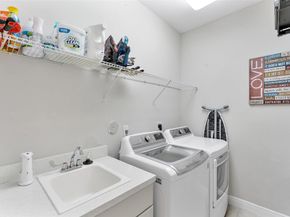 9113 NW 39th St, Coral Springs FL 33065