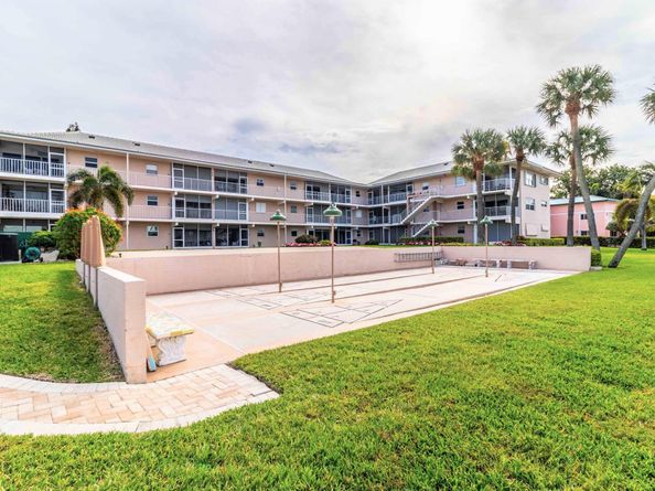 745 SE 19th Avenue 124, Deerfield Beach FL 33441