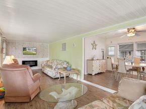 Undisclosed Address #FX-10539239, Davie FL 33324