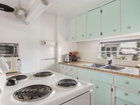 Undisclosed Address #FX-10539239, Davie FL 33324