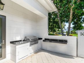 7172 Valencia Drive, Boca Raton FL 33433