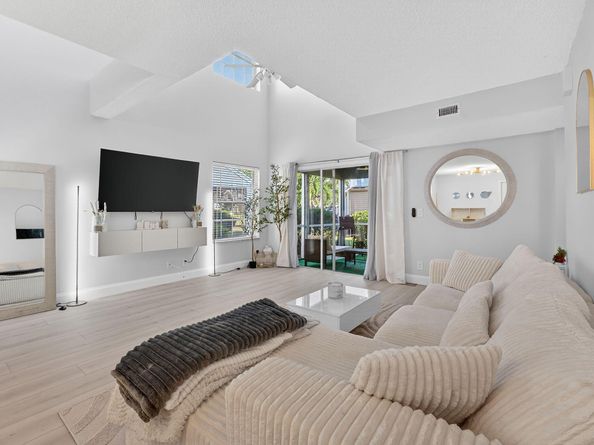 5332 Buckhead Circle 1010, Boca Raton FL 33486