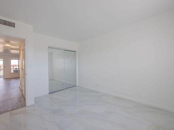 808 SE 7 Street 305, Deerfield Beach FL 33441