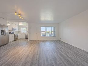 808 SE 7 Street 305, Deerfield Beach FL 33441