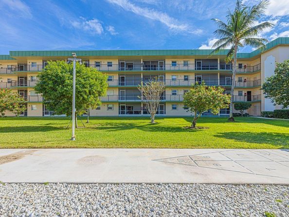808 SE 7 Street 305, Deerfield Beach FL 33441
