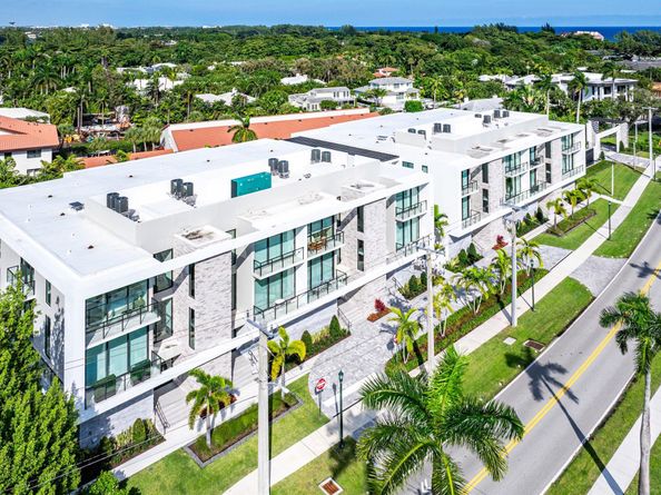 1177 George Bush Boulevard 303, Delray Beach FL 33483