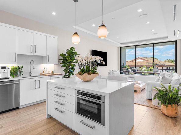 1177 George Bush Boulevard 303, Delray Beach FL 33483