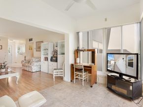 3500 NW 48th Ave 513, Lauderdale Lakes FL 33319