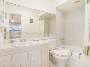 3500 NW 48th Ave 513, Lauderdale Lakes FL 33319