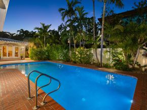 1624 Middle River Dr, Fort Lauderdale FL 33305