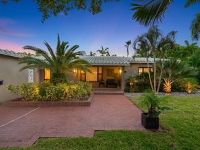 1624 Middle River Dr, Fort Lauderdale FL 33305