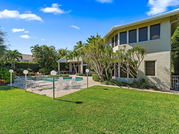 59 Saint George Place, Palm Beach Gardens FL 33418