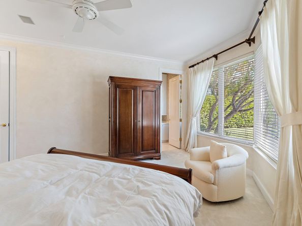 59 Saint George Place, Palm Beach Gardens FL 33418