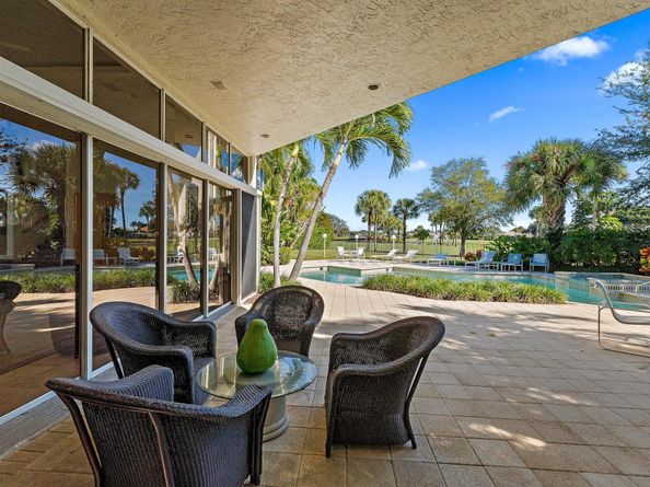 59 Saint George Place, Palm Beach Gardens FL 33418