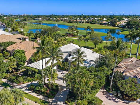 59 Saint George Place, Palm Beach Gardens FL 33418