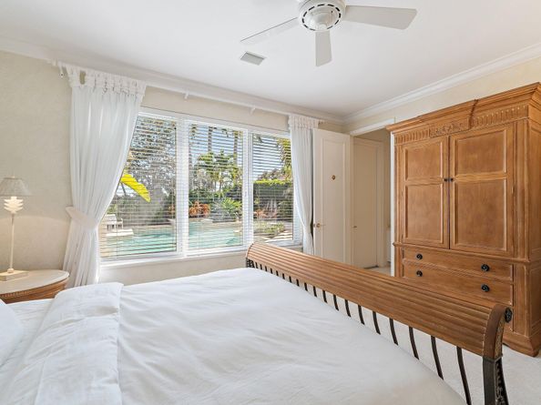 59 Saint George Place, Palm Beach Gardens FL 33418