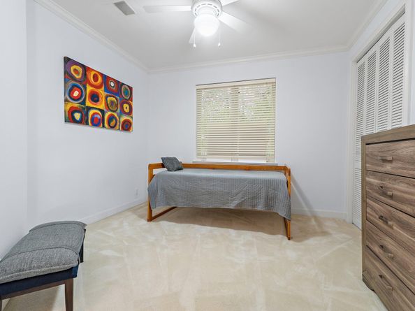 59 Saint George Place, Palm Beach Gardens FL 33418