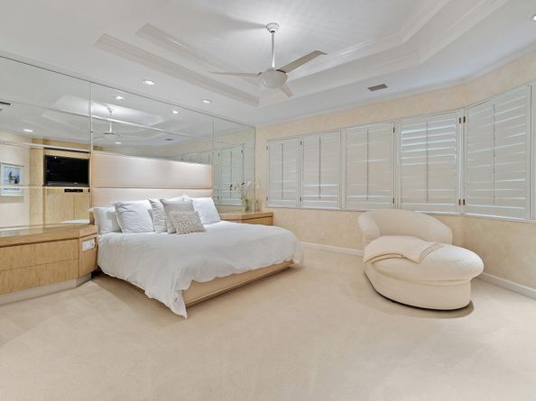 59 Saint George Place, Palm Beach Gardens FL 33418