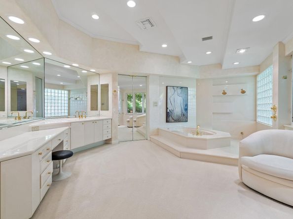 59 Saint George Place, Palm Beach Gardens FL 33418