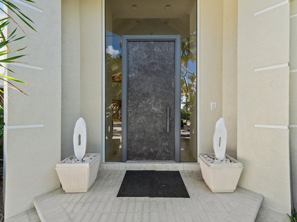 59 Saint George Place, Palm Beach Gardens FL 33418