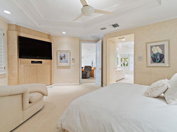 59 Saint George Place, Palm Beach Gardens FL 33418