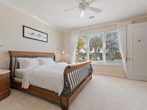 59 Saint George Place, Palm Beach Gardens FL 33418