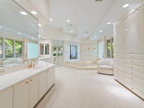 59 Saint George Place, Palm Beach Gardens FL 33418