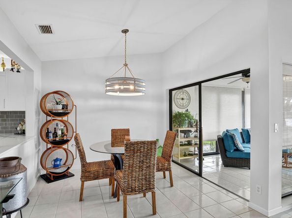 5710 Parkwalk Circle E, Boynton Beach FL 33472