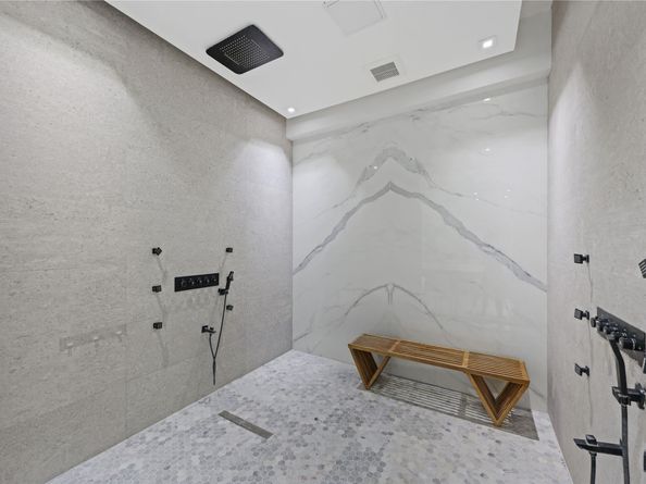 5251 NW 80th Ter, Parkland FL 33067