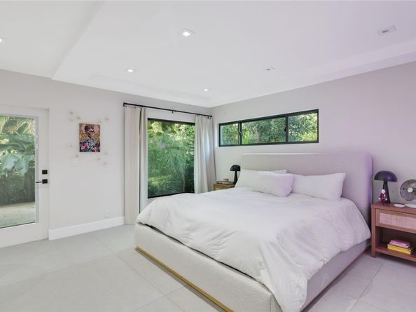 5251 NW 80th Ter, Parkland FL 33067