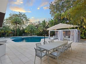 5251 NW 80th Ter, Parkland FL 33067