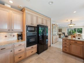 2870 NE 26th St, Fort Lauderdale FL 33305