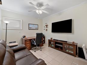 2870 NE 26th St, Fort Lauderdale FL 33305