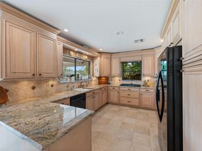 2870 NE 26th St, Fort Lauderdale FL 33305