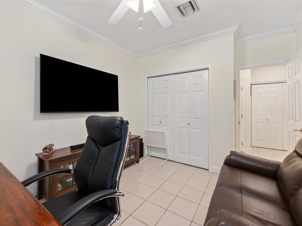 2870 NE 26th St, Fort Lauderdale FL 33305