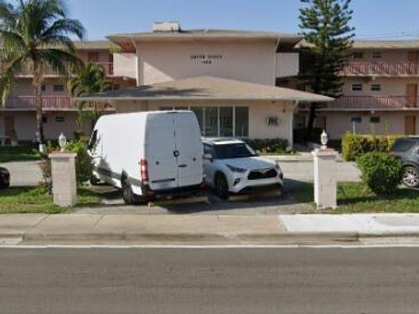1480 E Sample Road 207, Pompano Beach FL 33064