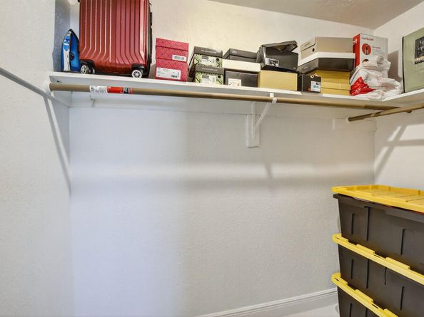 4770 NW 10th Court 104, Plantation FL 33313