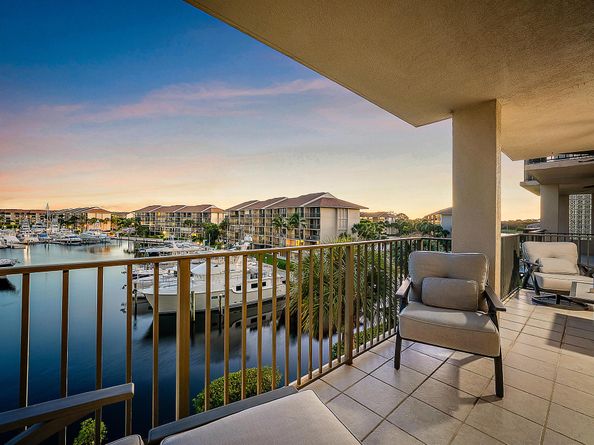 1601 Marina Isle Way 402, Jupiter FL 33477