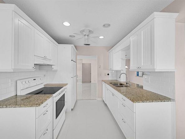 1515 SW 21st St, Boynton Beach FL 33426