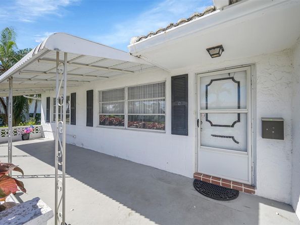 1515 SW 21st St, Boynton Beach FL 33426
