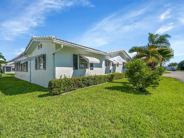 1515 SW 21st St, Boynton Beach FL 33426
