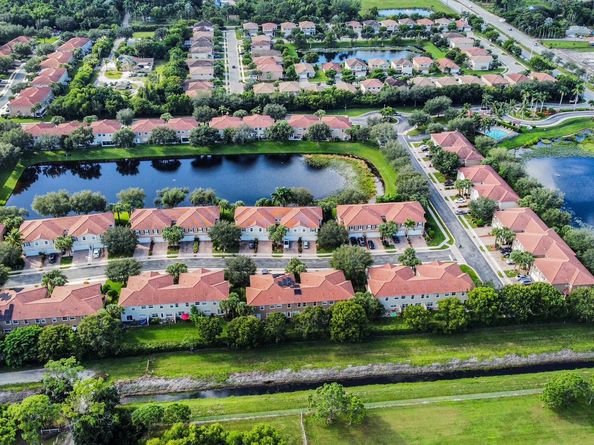 4406 Windmill Palm Way, Greenacres FL 33463