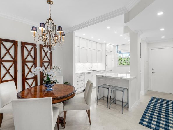 127 Peruvian Avenue 302, Palm Beach FL 33480