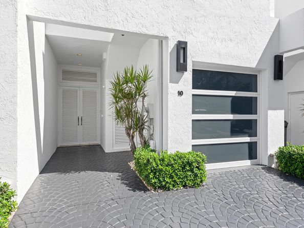 2115 S Ocean Boulevard 10, Delray Beach FL 33483