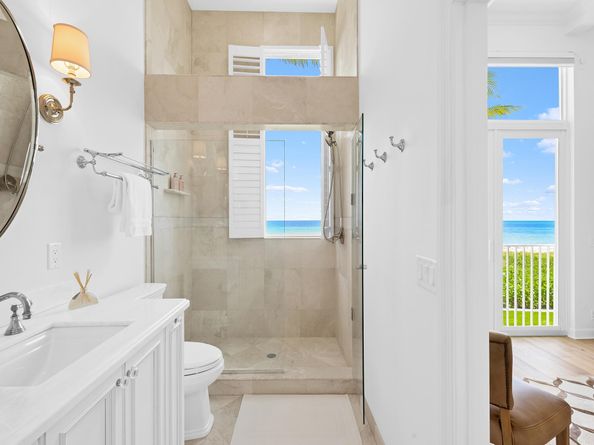 2115 S Ocean Boulevard 10, Delray Beach FL 33483