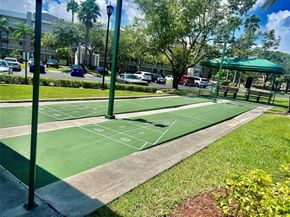 9587 Weldon Cir 204, Tamarac FL 33321